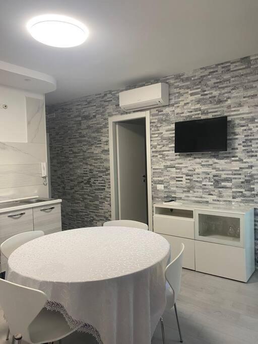 Appartamento Incantevole 300M Dal Mare Λινιάνο Σαμπιαντόρο Εξωτερικό φωτογραφία